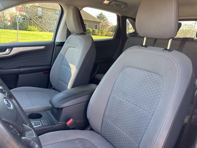 2021 Ford Escape Hybrid SE