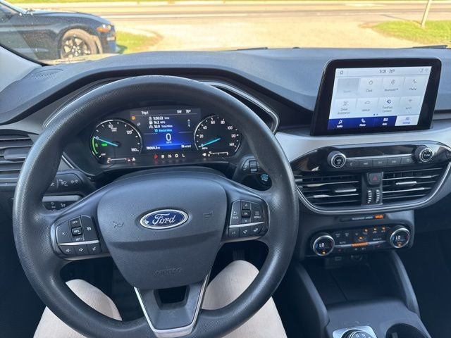 2021 Ford Escape Hybrid SE