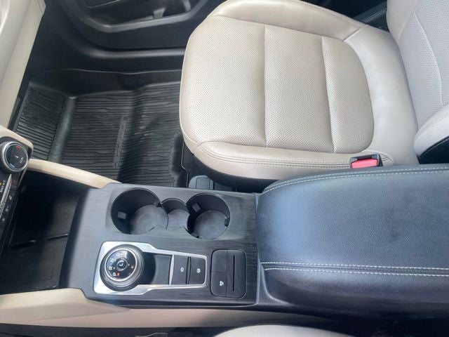 2022 Ford Escape Hybrid SEL