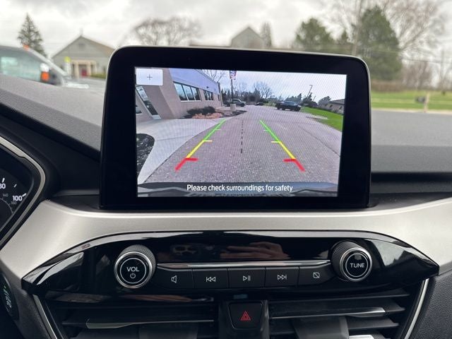 2020 Ford Escape SE