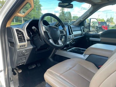 2022 Ford F-350SD Lariat