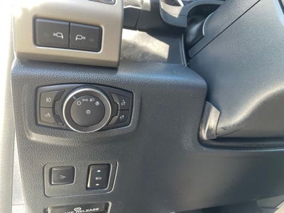2022 Ford F-350SD Lariat