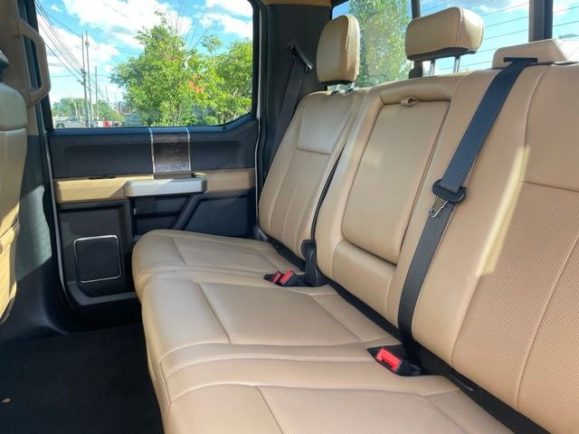 2022 Ford F-350SD Lariat