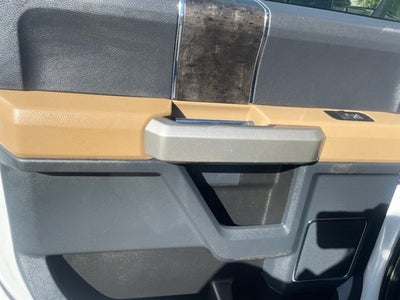 2022 Ford F-350SD Lariat