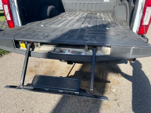 2022 Ford F-350SD Lariat