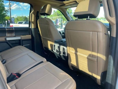 2022 Ford F-350SD Lariat