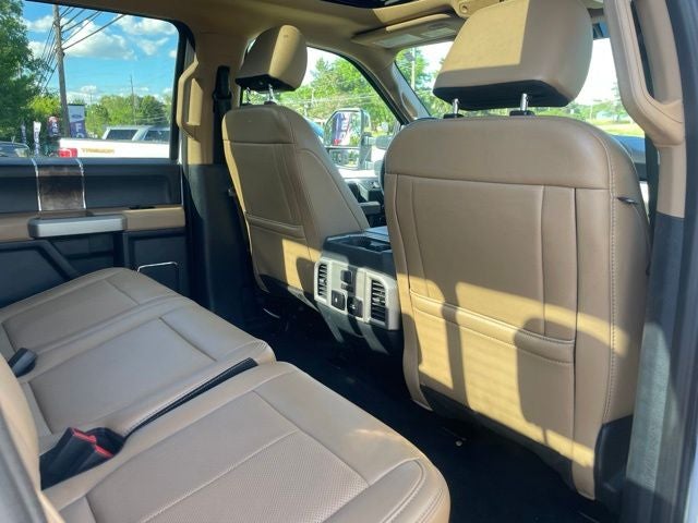 2022 Ford F-350SD Lariat