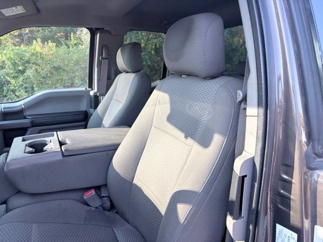2017 Ford F-150 XLT 6 SPEED