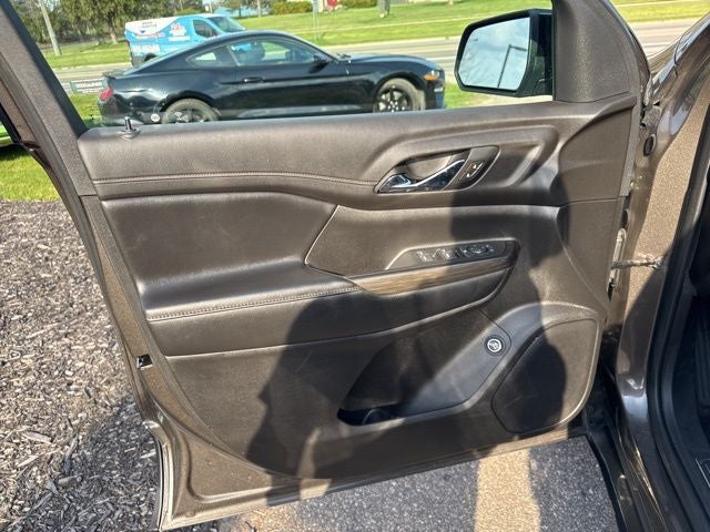 2019 GMC Acadia SLE-2