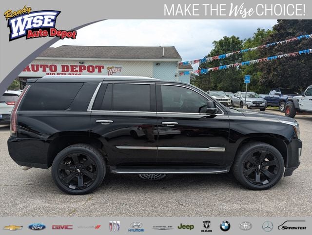 2018 Cadillac Escalade Luxury