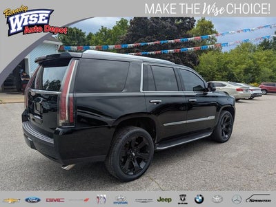 2018 Cadillac Escalade Luxury