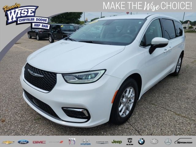 2023 Chrysler Pacifica Touring L