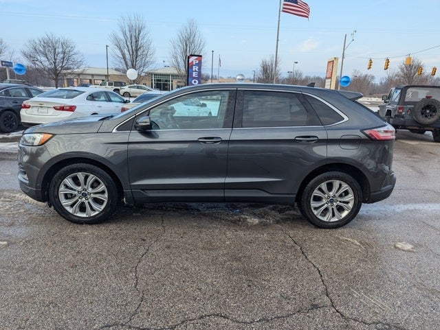 2020 Ford Edge Titanium