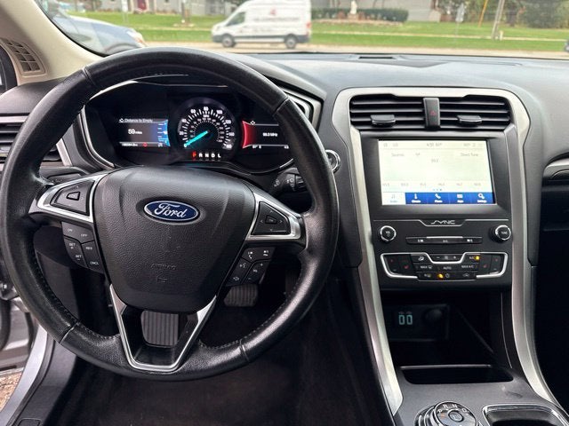 2020 Ford Fusion SEL