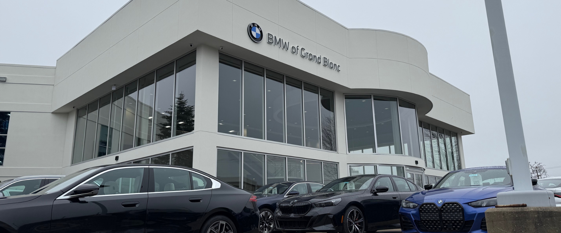 BMW of Grand Blanc dealership exterior in Grand Blanc Michigan