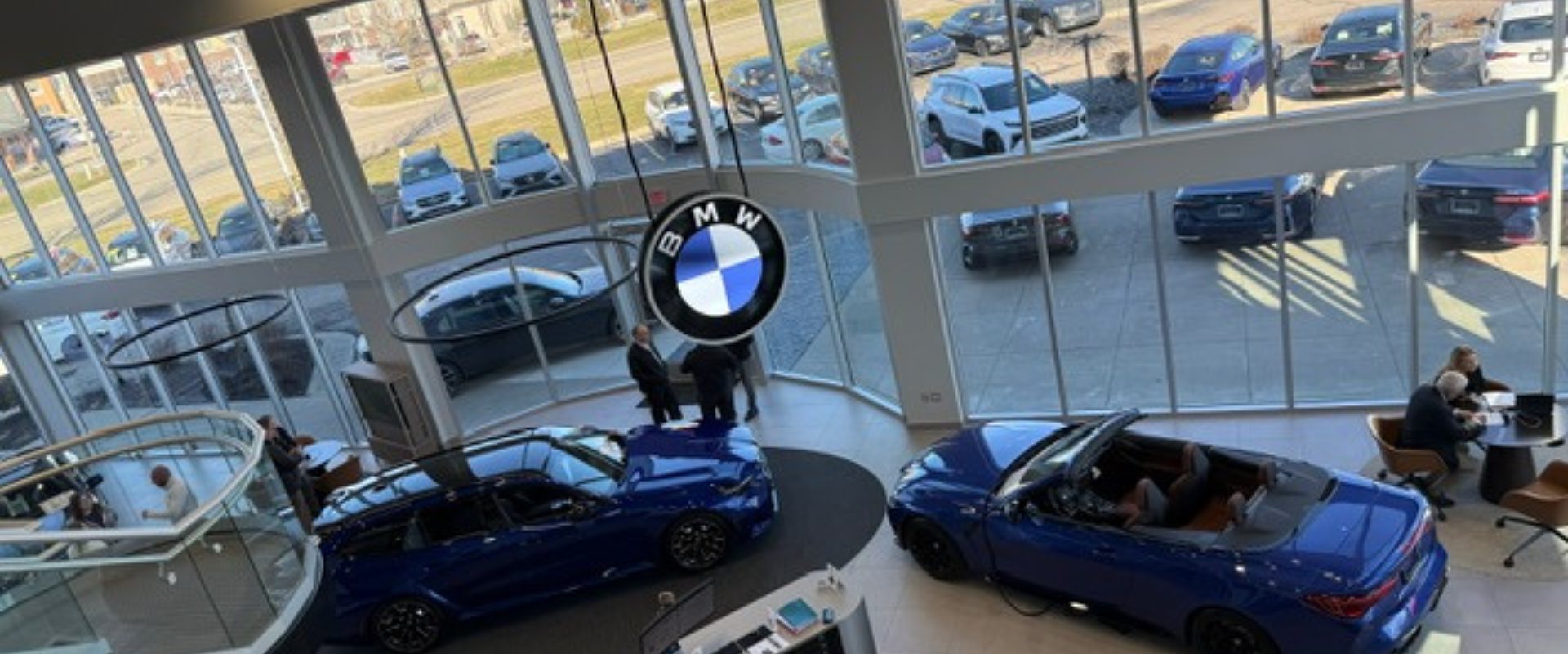 BMW of Grand Blanc showroom